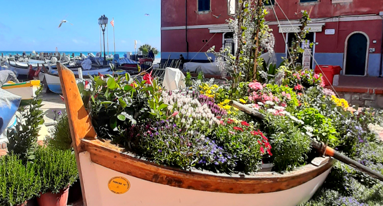 Laigueglia ha vinto la seconda edizione di “Borghi in fiore”